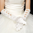 Teplá saténová plná prstová podzim vhodná bílá svatební rukavice