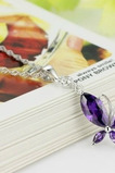 Módní fialová vykládaná diamantová hmyz stříbrná náhrdelník