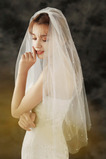 Jednoduchý svatební závoj nevěsta svatební čelenka fotoateliér foto závoj dvojí objednávka perlový závoj