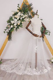Svatební vlečka Svatební odnímatelná sukně Odepínací vlečka s krajkovým okrajem