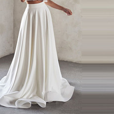 Svatební saténové sukně Délka podlahy Skládaný Formální Zvláštní příležitost Party Ženy Svatební sukně Svatební sukně vlečka