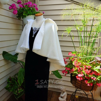 Svatební šálový plášť s vysokým a nízkým lemem - Strana 3