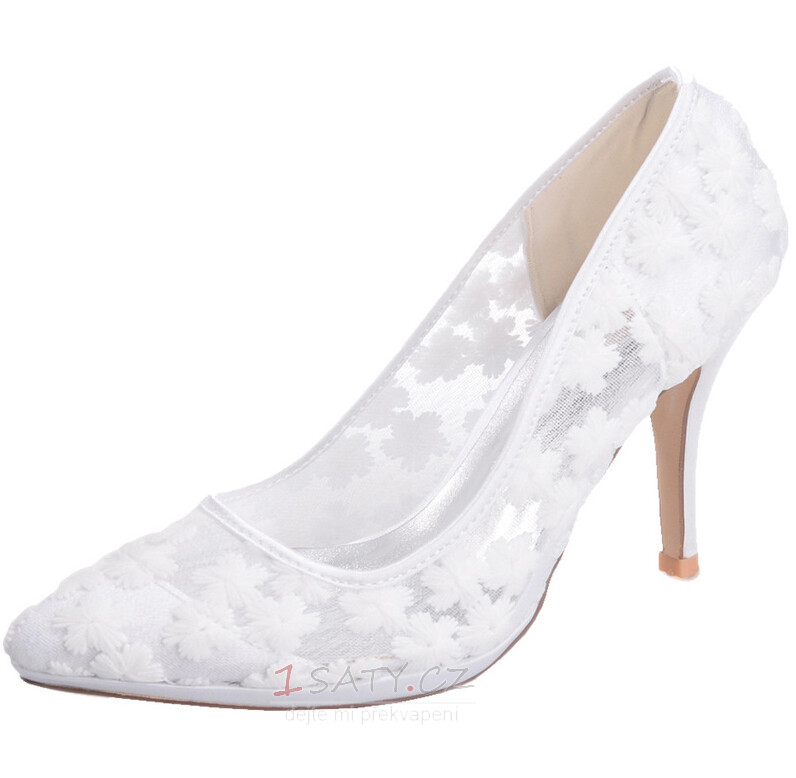 Jarní krajka mělká ústa špičaté jednotlivé boty vyšívané květiny vysoké podpatky bílé svatební boty