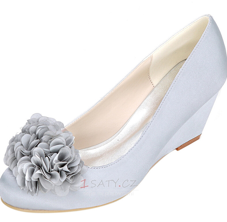 Podzimní ploché boty retro čtvercová hlava mělká ústa květiny ruční obuv sladká móda