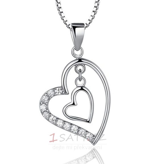 Stříbrné srdce ve tvaru žen krátký vložený diamantový náhrdelník