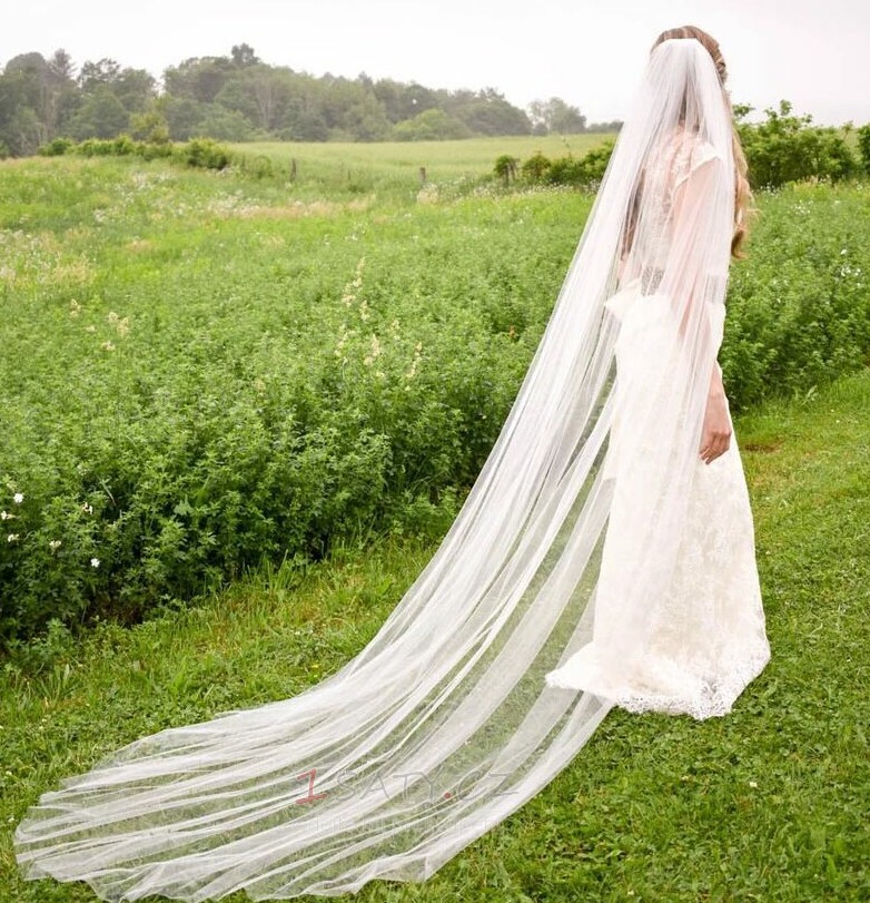 Svatební koncový jednoduchý závoj bílý nahý závoj svatební doplňky k šatům