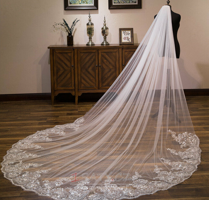 Svatební vlečný závoj svatební doplňky závoj s hřebínkem do vlasů 3 metry dlouhý flitrový krajkový závoj