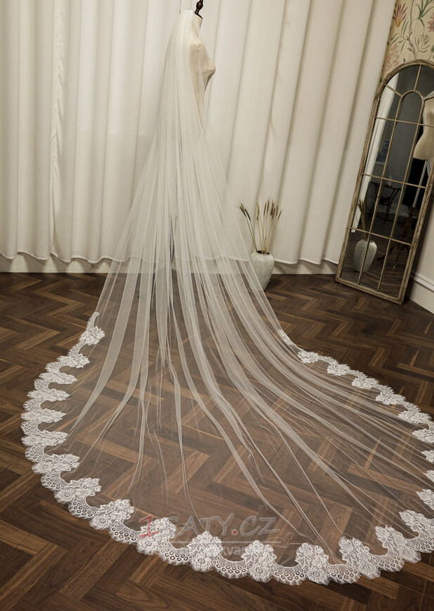 Svatební závoj Velký krajkový závoj s dlouhým úsekem Šifrovaný závoj ze slonové kosti Svatební závoj Velký krajkový závoj s dlouhým úsekem Šifrovaný závoj ze slonové kosti